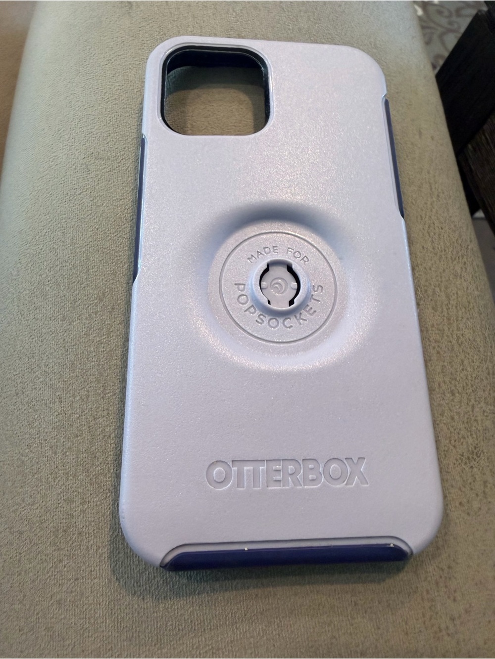 OtterBox Phone Case with PopSockets Mount - Light Lavender/Silver Accents
